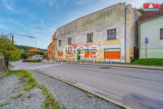 Pronájem, Obchod a služby, Šťáhlavy