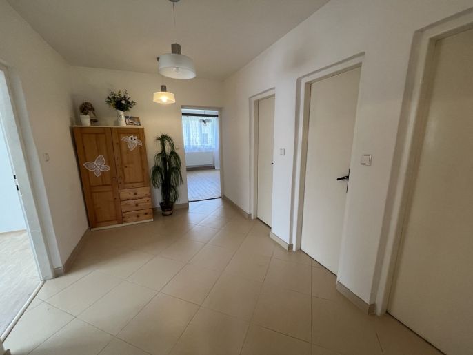 Pronájem, Rodinný dům, Návsí