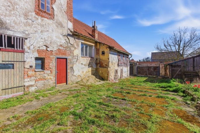 Prodej, Zemědělská usedlost, Kněževes