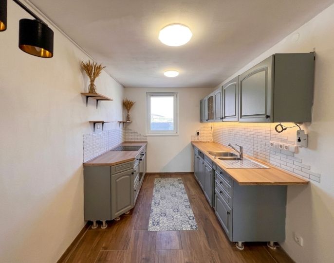 Pronájem, Byt 2+1, Chotiměř