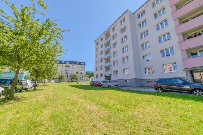 Prodej, Byt 1+kk, Karlovy Vary