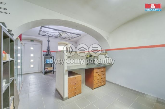 Pronájem, Obchod a služby, Králův Dvůr