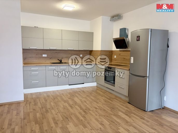 Pronájem, Byt 3+kk, Pardubice