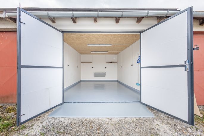 Prodej, Garáž, Zákupy