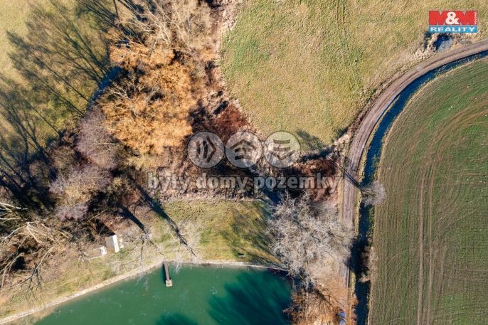 Prodej, Pole, Podluhy