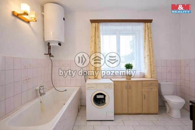 Prodej, Zemědělská usedlost, Chlum