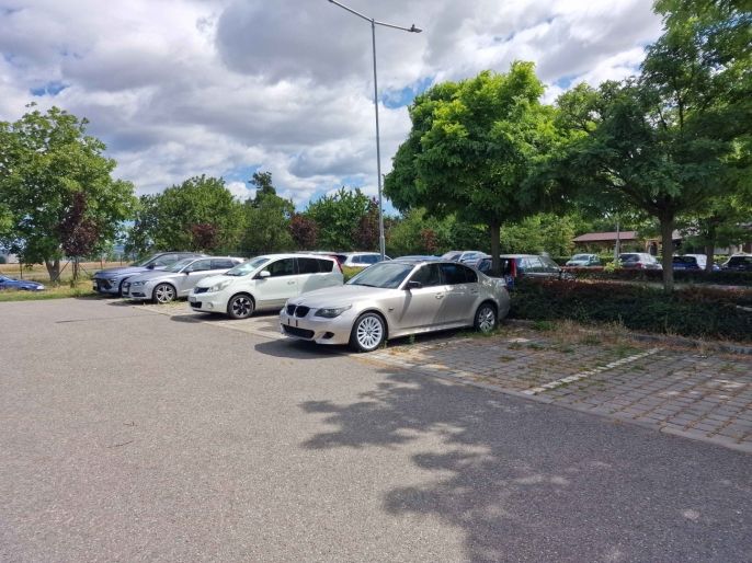 Prodej, Garážové stání, Moravany