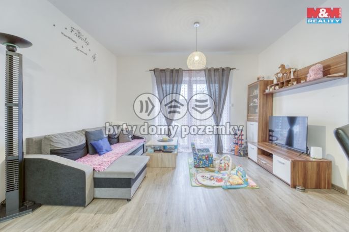 Prodej, Byt 3+kk, Chrást