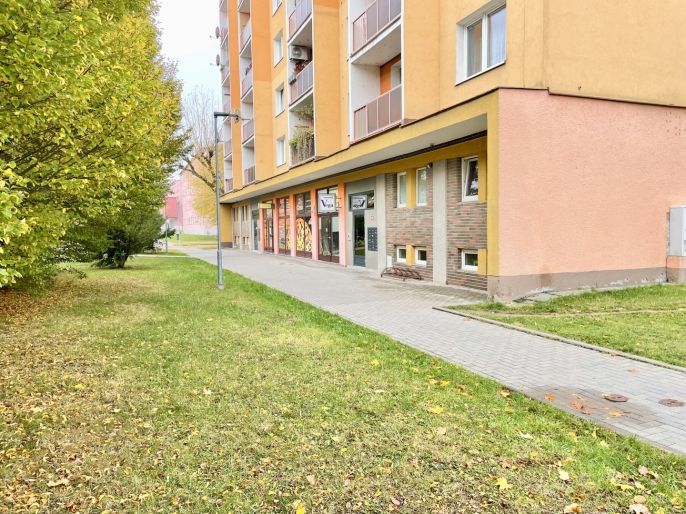 Pronájem, Obchod a služby, Uničov