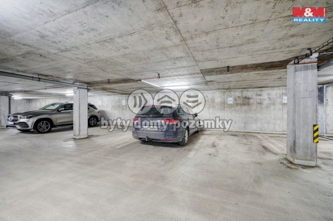 Prodej, Garážové stání, Plzeň