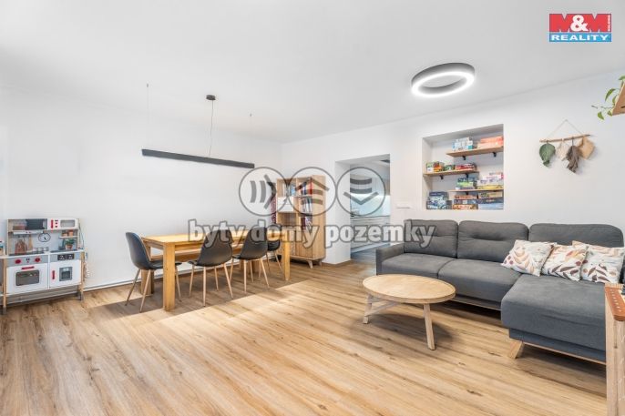 Prodej, Byt 4+1, Děčín