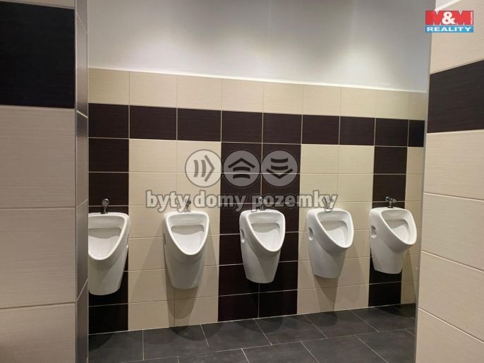 Pronájem, Obchod a služby, Hlinsko