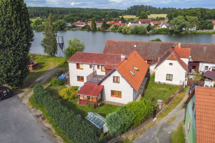 Prodej, Rodinný dům, Lnáře