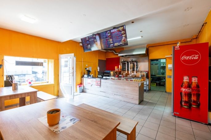 Prodej, Obchod a služby, Jemnice