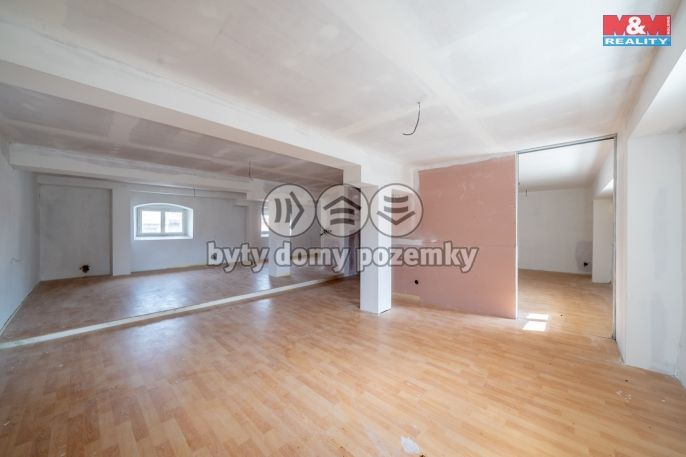 Prodej, Sklad, Králíky