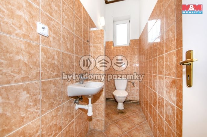 Prodej, Obchod a služby, Město Touškov