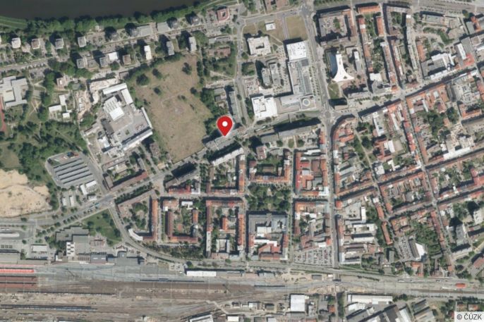 Pronájem, Byt 1+kk, Pardubice