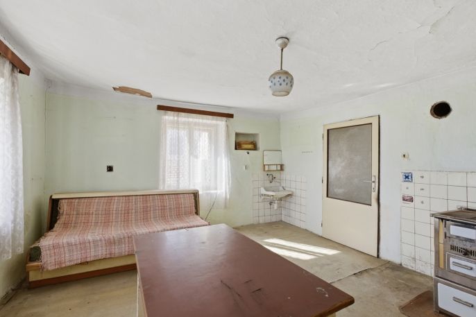 Prodej, Zemědělská usedlost, Kněževes