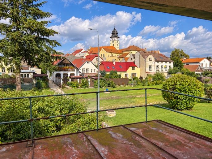 Prodej, Rodinný dům, Počátky