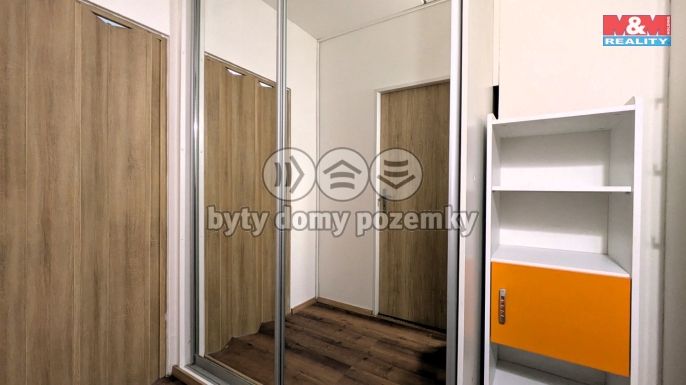 Pronájem, Byt 1+kk, Praha