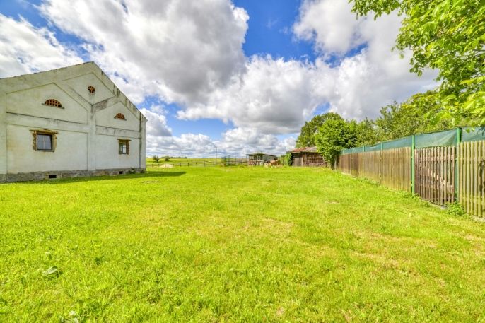 Prodej, Zemědělský objekt, Křižovatka