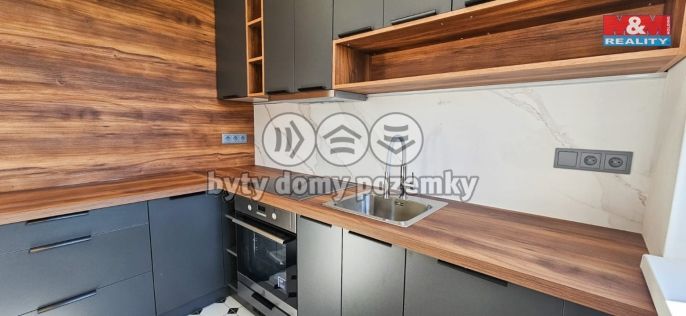 Pronájem, Byt 3+1, Pardubice