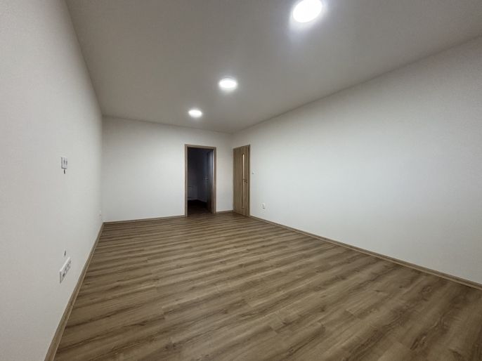 Pronájem, Byt 3+1, České Budějovice