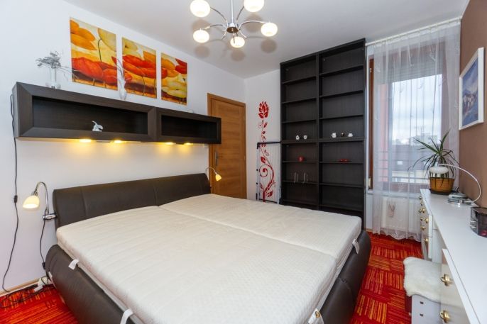 Pronájem, Byt 3+kk, Pardubice