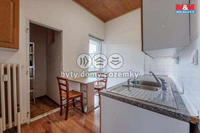 Prodej, Byt 1+1, Karlovy Vary