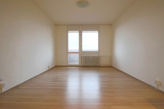 Pronájem, Byt 1+kk, Hradec Králové
