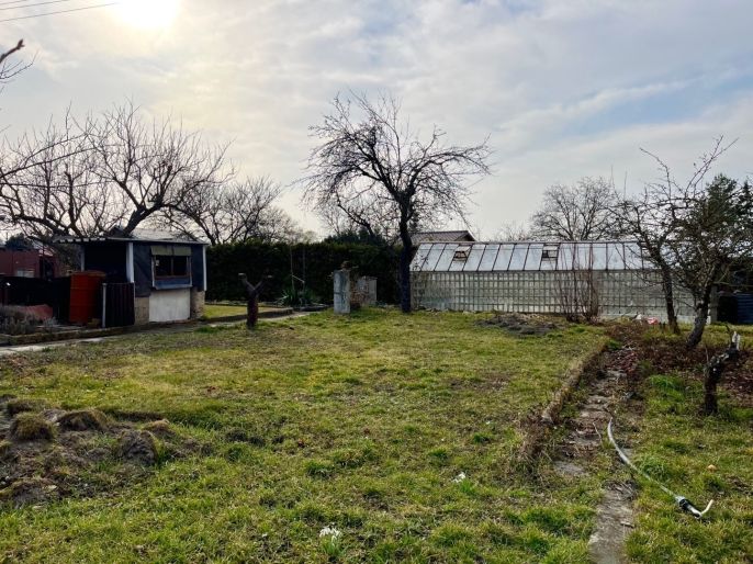 Prodej, Zahrada, Louny