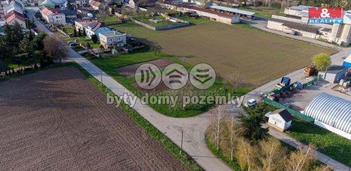 Prodej, Zahrada, Náklo