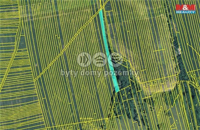 Prodej, Pole, Kněždub