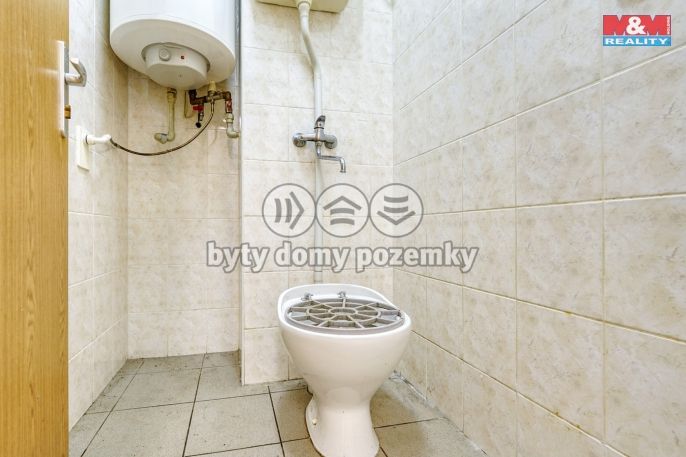 Pronájem, Obchod a služby, Šťáhlavy