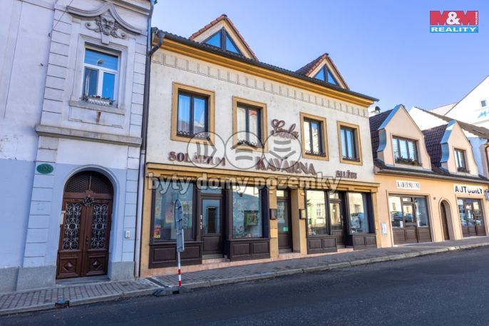 Prodej, Obchod a služby, Postoloprty