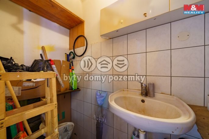 Prodej, Obchod a služby, Cheb