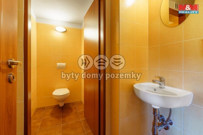 Prodej, Nájemní dům, Karlovy Vary