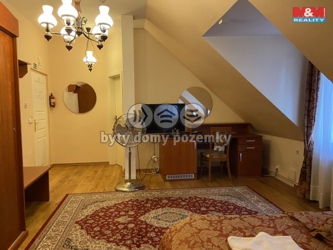 Pronájem, Byt 4+kk, Plzeň