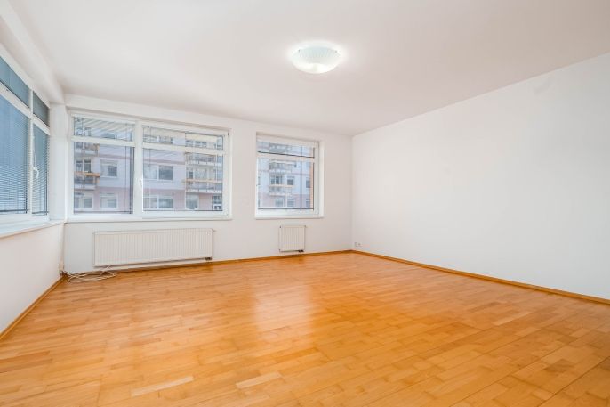 Prodej, Byt 1+kk, Praha