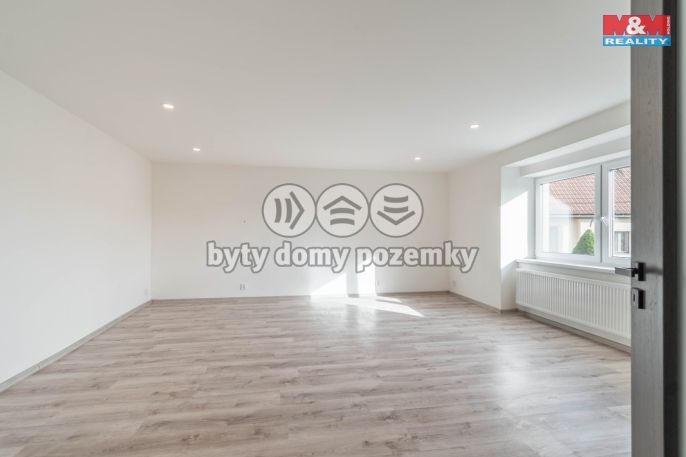 Prodej, Byt 4+kk, Klobuky