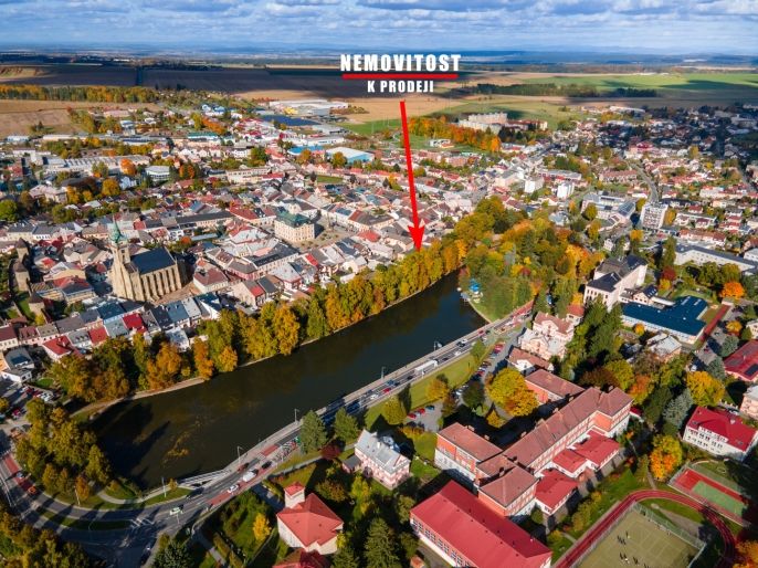 Prodej, Obchodní objekt, Polička