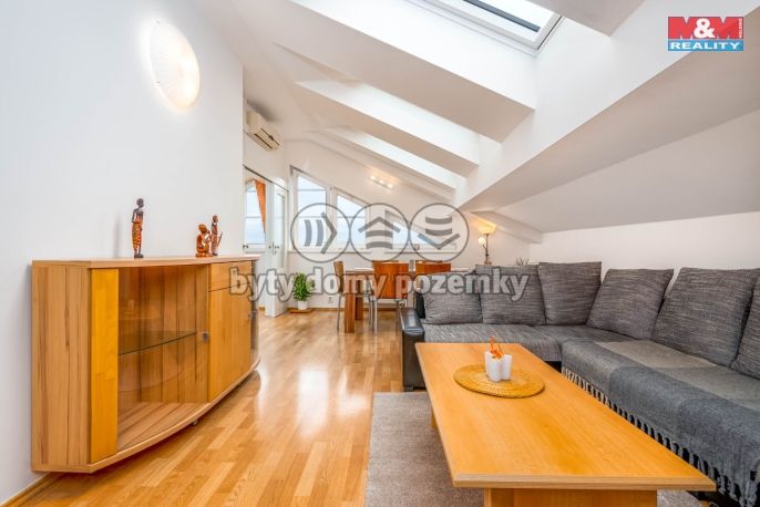 Prodej, Byt 2+1, Praha