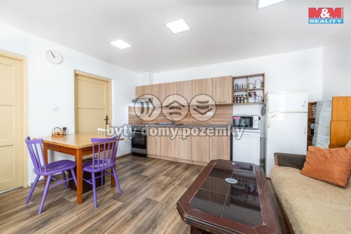 Prodej, Nájemní dům, Otrokovice