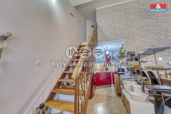 Prodej, Byt 3+kk, Šestajovice