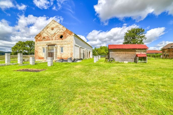 Prodej, Zemědělský objekt, Křižovatka