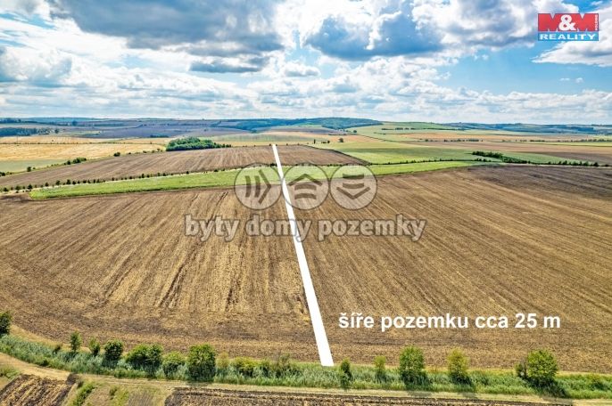 Prodej, Pole, Žatčany