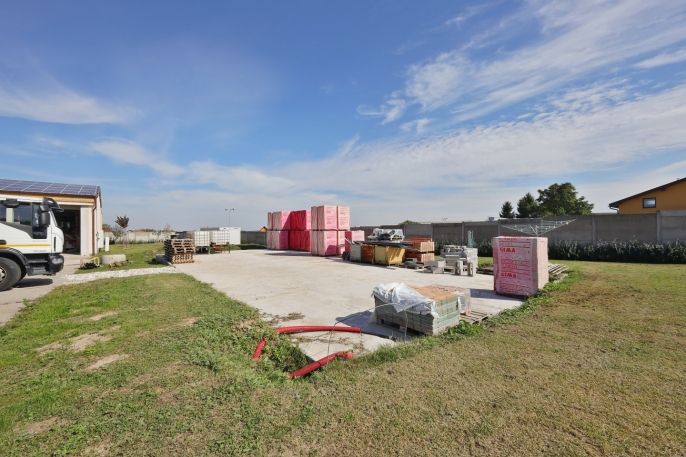 Prodej, Obchodní objekt, Zbraslavice