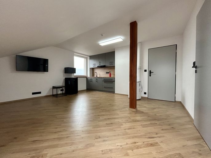 Pronájem, Byt 1+kk, Klatovy