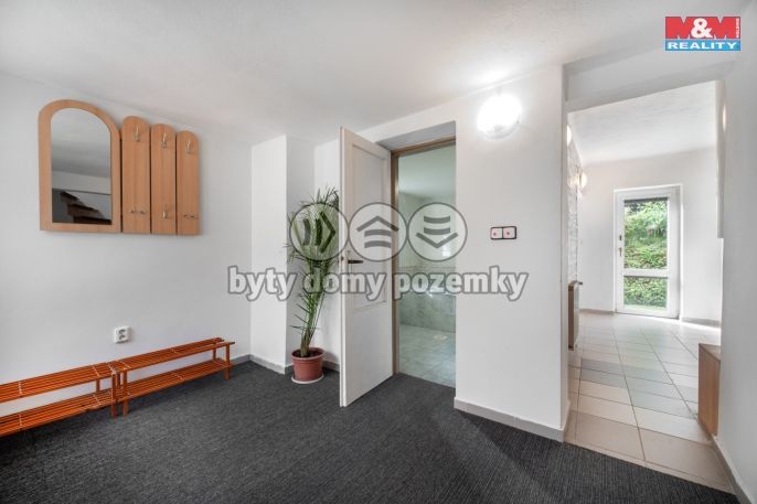 Prodej, Rodinný dům, Pohledy