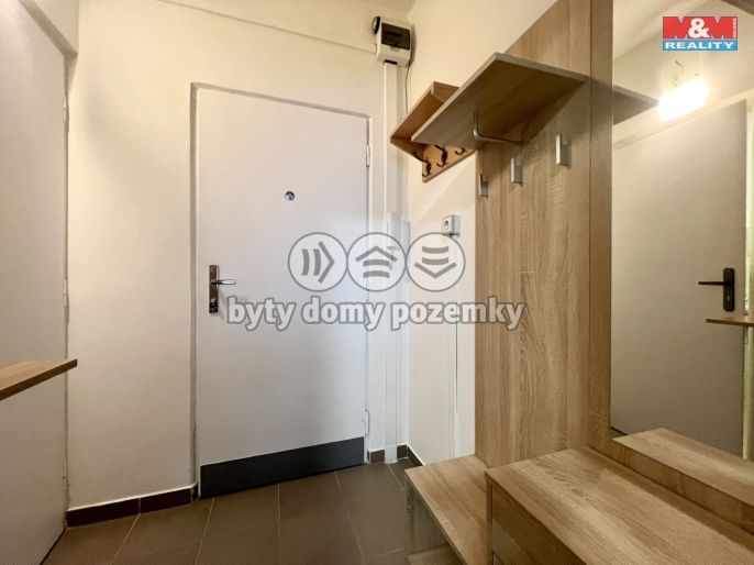 Pronájem, Byt 1+kk, Jindřichův Hradec